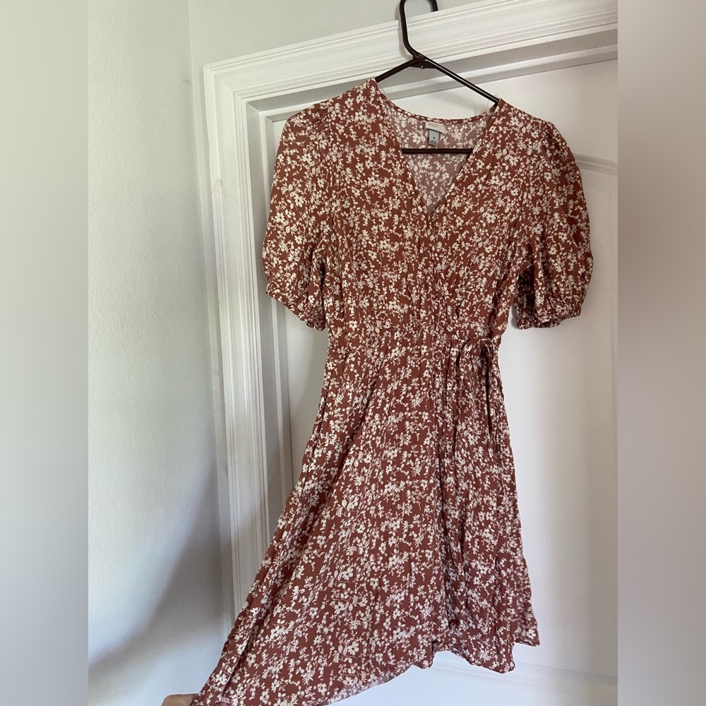 Balloon Short Sleeve Mini Wrap Dress